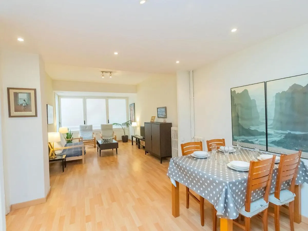 Apartment Eixample Dret Corsega Roger Lluria By Interhome Barcelona