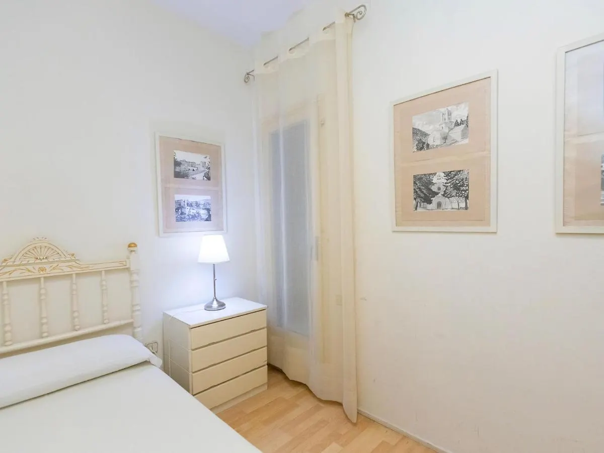 Apartment Eixample Dret Corsega Roger Lluria By Interhome Barcelona
